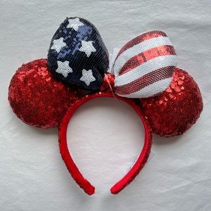 NWT Disney Parks American Flag Sequin Minnie Ears